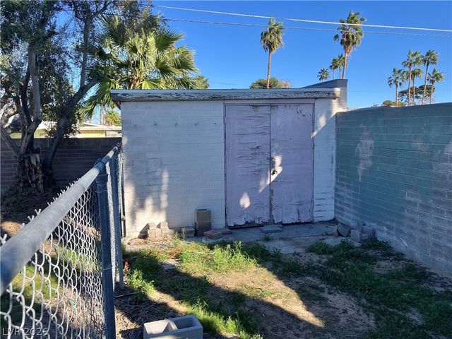 1503 5th Place, Las Vegas, NV 89104