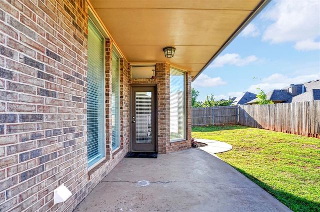 2824 NW 168th Street, Edmond, OK 73012