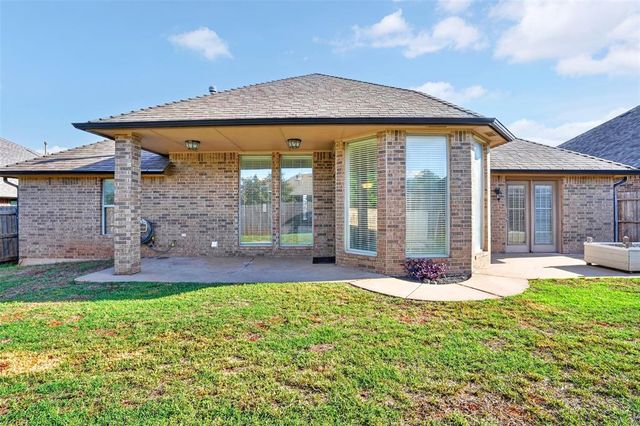 2824 NW 168th Street, Edmond, OK 73012