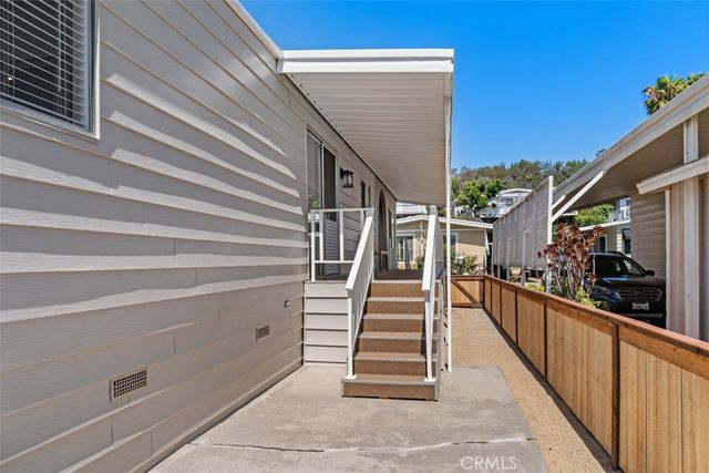 27703 Ortega 111, San Juan Capistrano, CA 92675