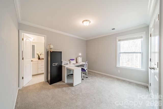 17213 Carolina Hickory Drive, Huntersville, NC 28078