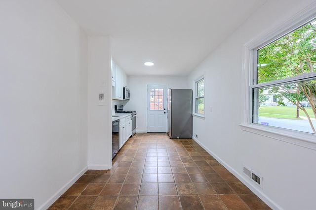 13411 KEATING ST, Rockville, MD 20853