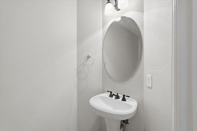 6716 Prairie Flower Trail, Dallas, TX 75227