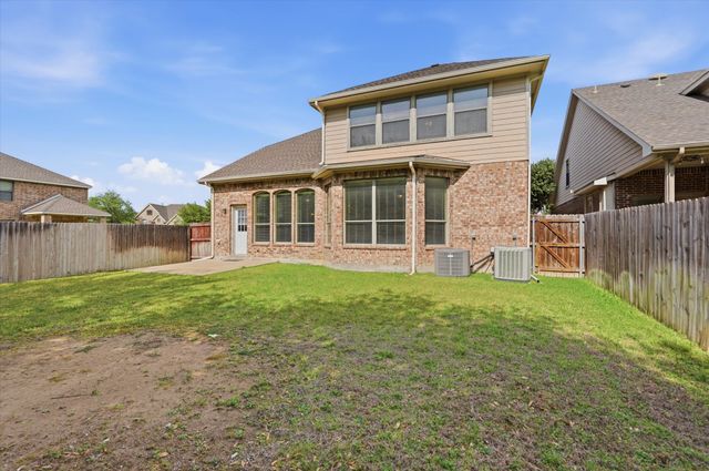 6716 Prairie Flower Trail, Dallas, TX 75227