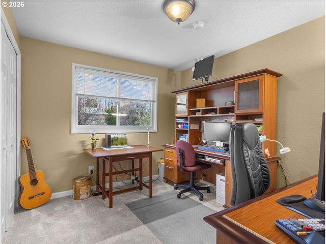 3730 Ne COUNTRY CLUB Ave, Gresham, OR 97030