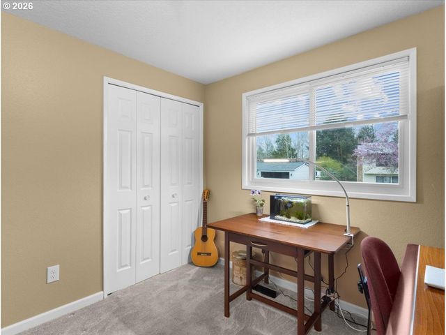 3730 Ne COUNTRY CLUB Ave, Gresham, OR 97030