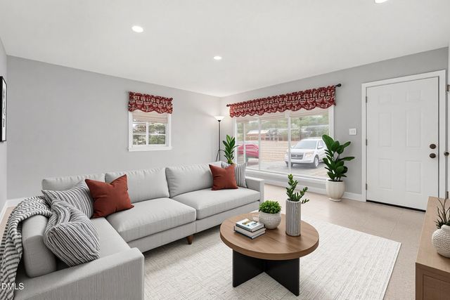 4060 Legion Road, Hope Mills, NC 28348