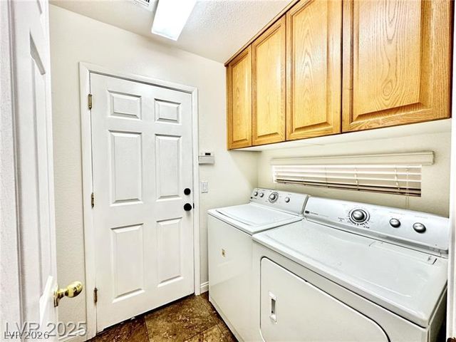 7623 Glorietta Bay Court, Las Vegas, NV 89139