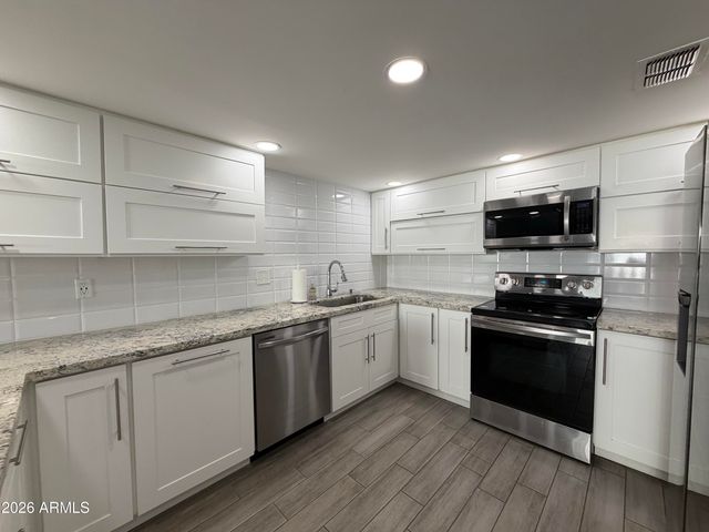 7820 E CAMELBACK Road 604, Scottsdale, AZ 85251