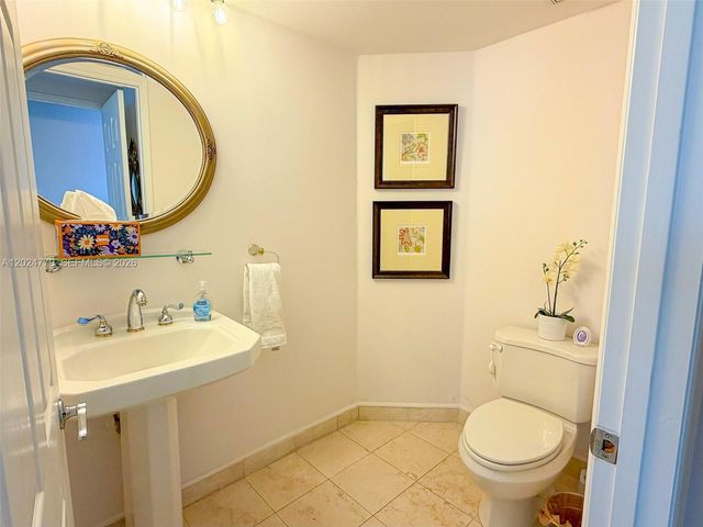3370 Hidden Bay Drive 1814, Aventura, FL 33180