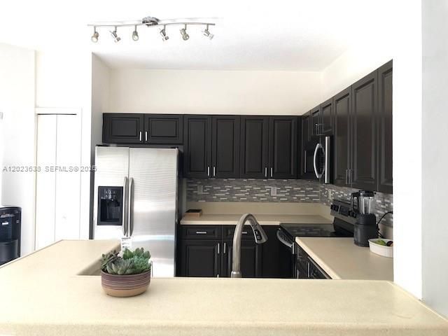 8351 SW 124th Avenue 101, Miami, FL 33183