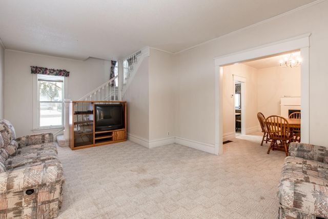 1205 N Nokomis NE, Alexandria, MN 56308