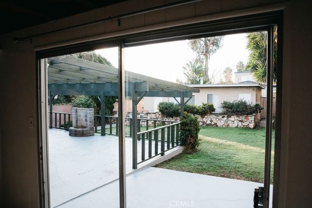 1760 Ruhland Avenue, Manhattan Beach, CA 90266