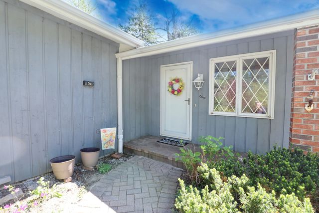 1 Sunset Avenue, West Chicago, IL 60185