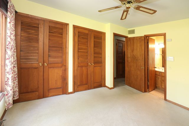 1 Sunset Avenue, West Chicago, IL 60185
