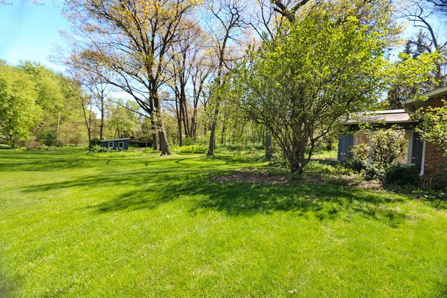 1 Sunset Avenue, West Chicago, IL 60185