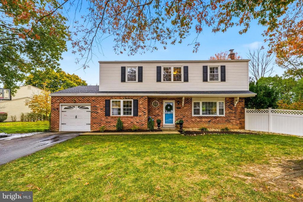 1905 DAVIS, Eagleville, PA 19403