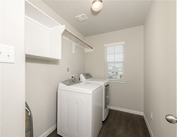 980 Marquis Drive, Bryan, TX 77803