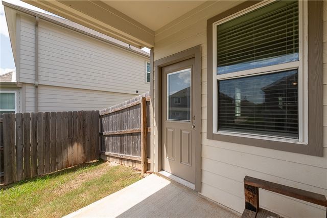 980 Marquis Drive, Bryan, TX 77803