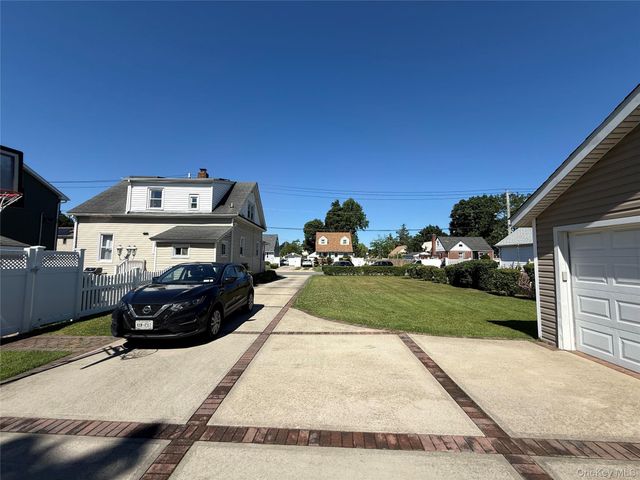 469 Chester Street, Uniondale, NY 11553
