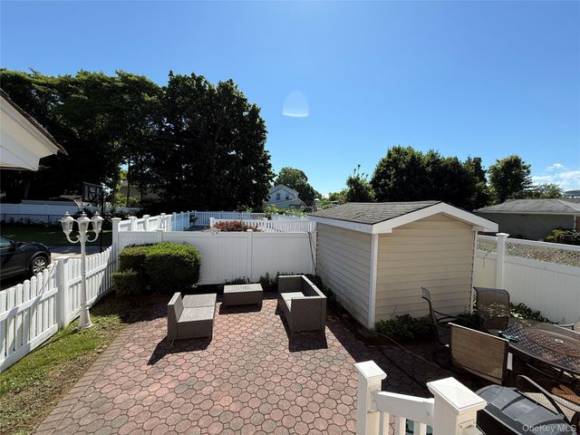 469 Chester Street, Uniondale, NY 11553