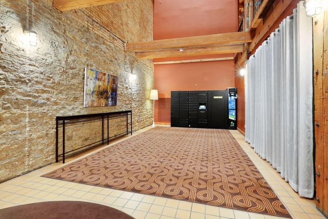 400 N 1st Street 207, Minneapolis, MN 55401