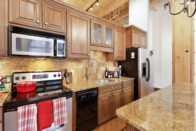 400 N 1st Street 207, Minneapolis, MN 55401