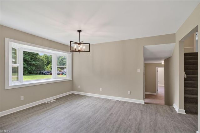 2239 Benefit RD, Chesapeake, VA 23322