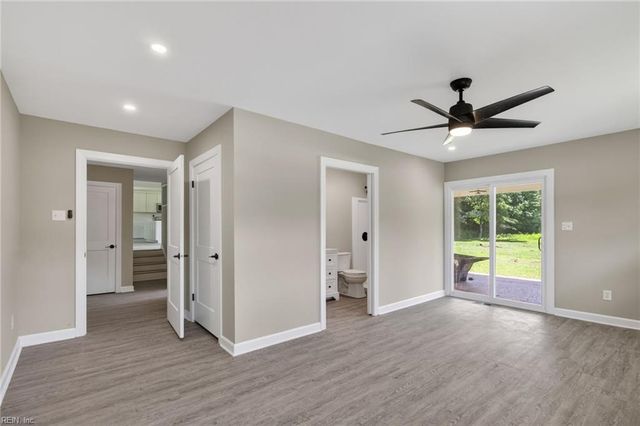2239 Benefit RD, Chesapeake, VA 23322