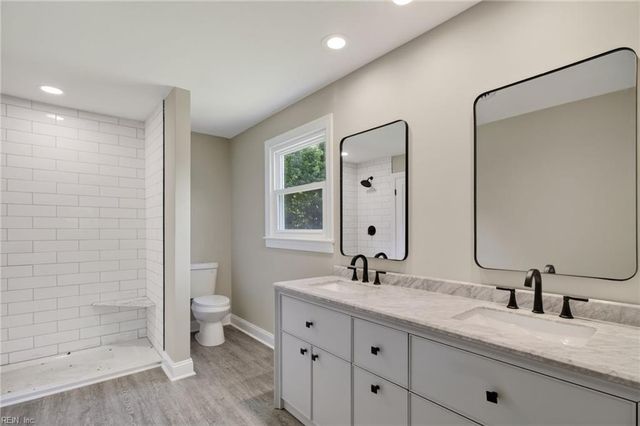 2239 Benefit RD, Chesapeake, VA 23322