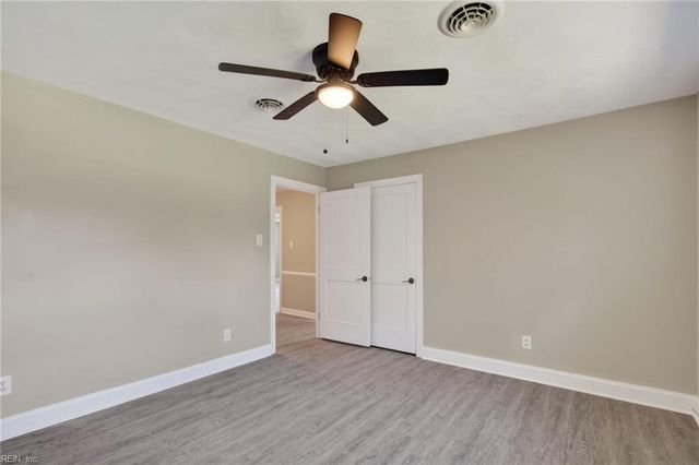2239 Benefit RD, Chesapeake, VA 23322