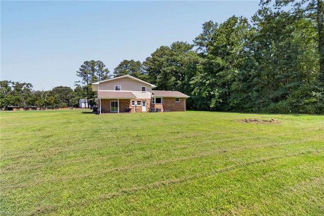 2239 Benefit RD, Chesapeake, VA 23322