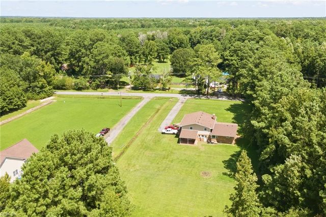 2239 Benefit RD, Chesapeake, VA 23322