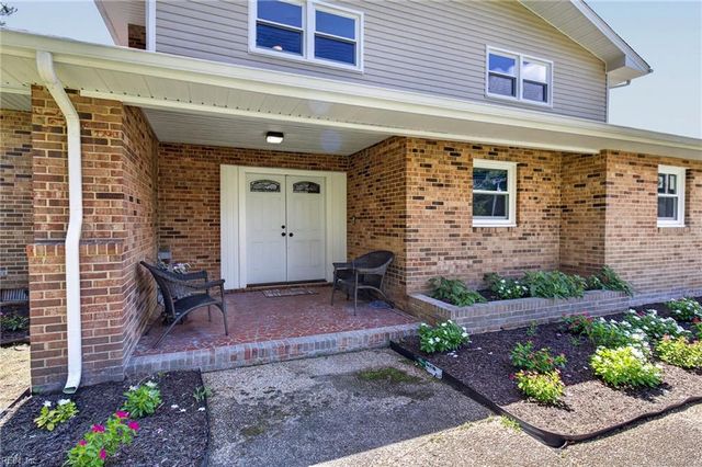 2239 Benefit RD, Chesapeake, VA 23322
