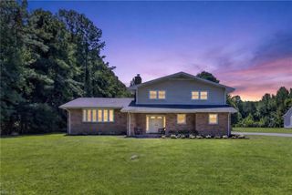 2239 Benefit RD, Chesapeake, VA 23322