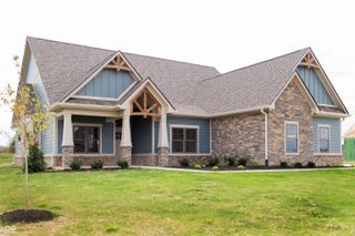 4407 W Wandalee Court, New Palestine, IN 46163