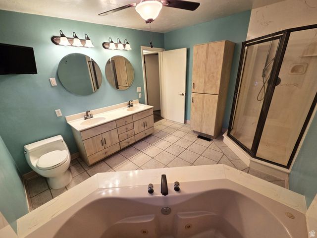 689 E LAVINA DR, South Ogden, UT 84403