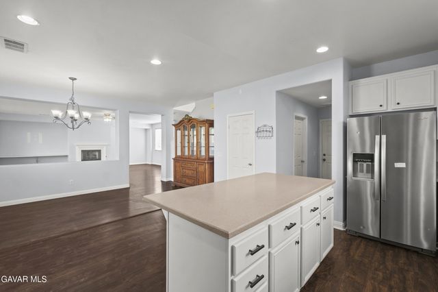 3451 Pine Mist Court, Rosamond, CA 93560