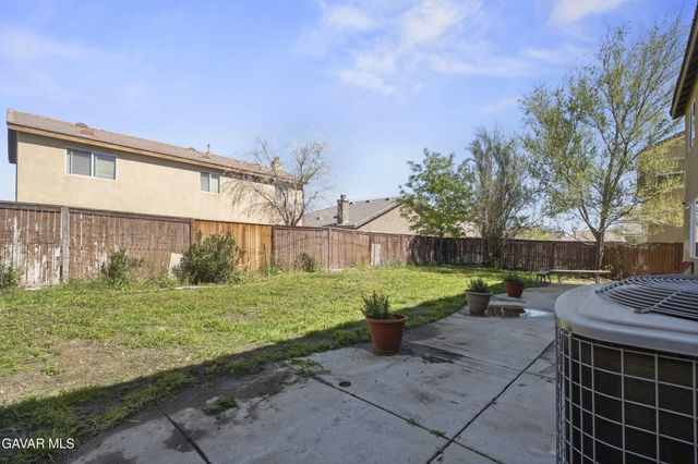 3451 Pine Mist Court, Rosamond, CA 93560