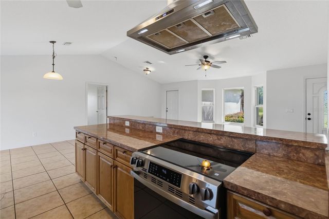 1422 PATRICIA STREET, Kissimmee, FL 34744