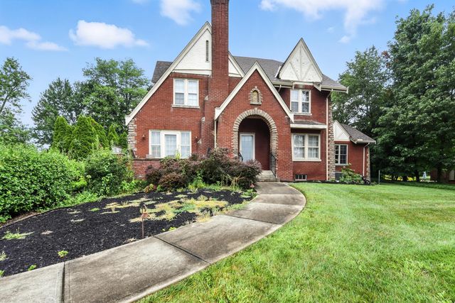 4 Rosemont Drive, Crestview Hills, KY 41017