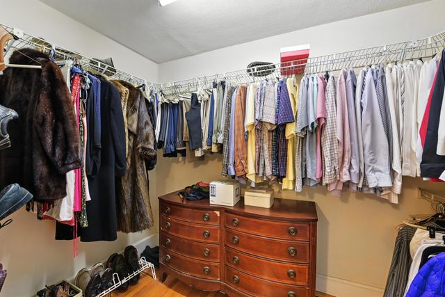 4 Rosemont Drive, Crestview Hills, KY 41017