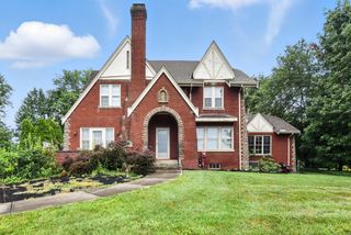 4 Rosemont Drive, Crestview Hills, KY 41017