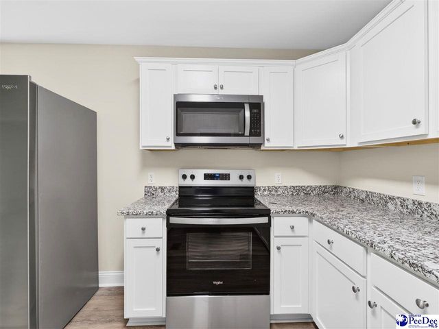 409 Lincoln Ave., Hartsville, SC 29550