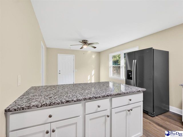 409 Lincoln Ave., Hartsville, SC 29550