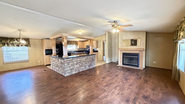 859 Pleasant Shade Hwy, Pleasant Shade, TN 37145