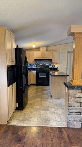 859 Pleasant Shade Hwy, Pleasant Shade, TN 37145