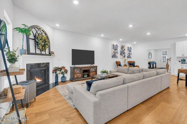 805 Aviator Avenue, Marlboro, NJ 07746