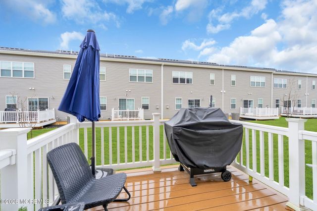 805 Aviator Avenue, Marlboro, NJ 07746