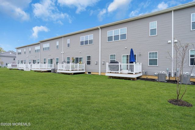 805 Aviator Avenue, Marlboro, NJ 07746